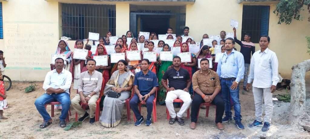 कोनवाई में चल रहे पांच दिवसीय उद्यानिकी प्रशिक्षण का हुआ समापन।