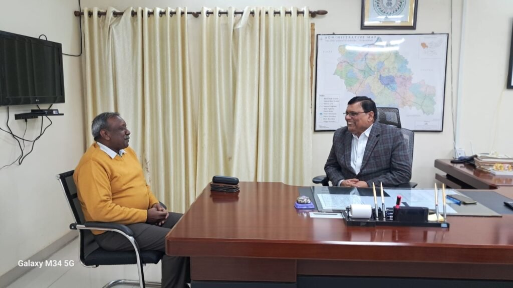 श्री दशरथ चन्द्र दास (भा.प्र.से.) पलामू के प्रमंडलीय आयुक्त के रूप में ग्रहण किया पदभार