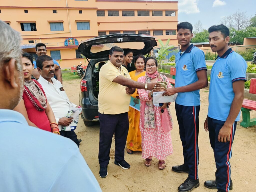 पेड़ पौधे जीवनदायिनी हैं _ मंजुलता