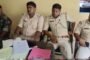 मनरेगा कर्मियों ने अपनी पुरानी मांगों को लेकर दिया धरना।