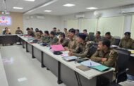 पुलिस अधीक्षक कार्यालय में क्राइम मीटिंग , अपराध नियंत्रण और अन्य महत्वपूर्ण मुद्दों पर गहन चर्चा