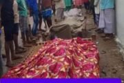 वज्रपात से एक ही परिवार के तीन लोगों की मौत।