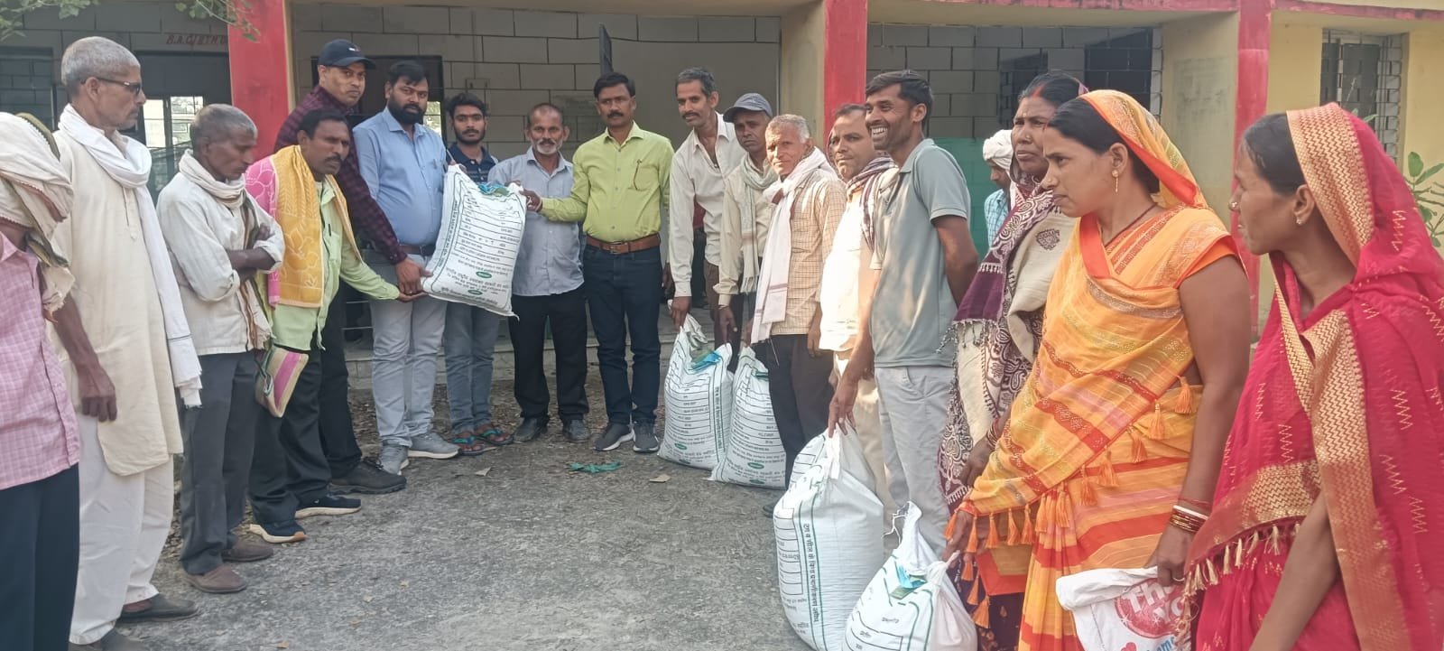 समय पर मिला चने का बीज, किसानों के चेहरे खिले